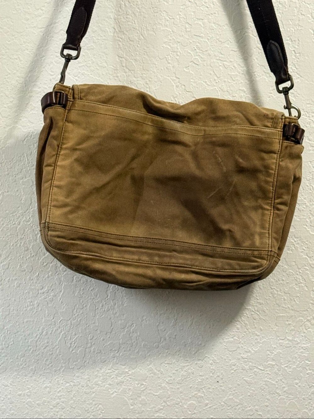J. CREW MENS ABINGDON BRIEFCASE MESSENGER LAPTOP BAG BROWN KHAKI LEATHER WAXED - Picture 3 of 6